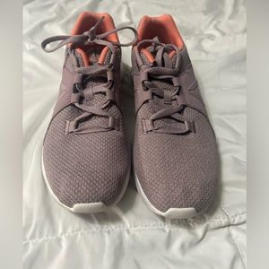 Women’s athletic shoes
